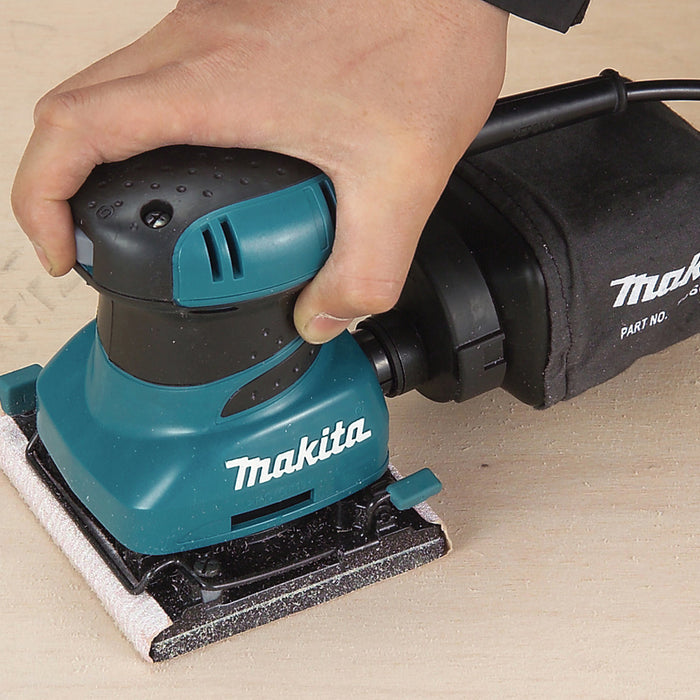 MAKITA BO4556K Szlifierka oscylacyjna