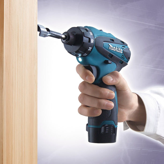 MAKITA DF030DWE Akumulatorowa wiertarko-wkrętarka 10,8V