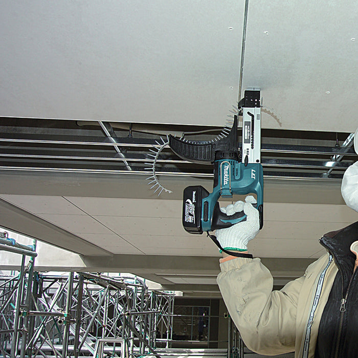 MAKITA DFR550Z Akumulatorowe wkrętarka z magazynkiem LXT®