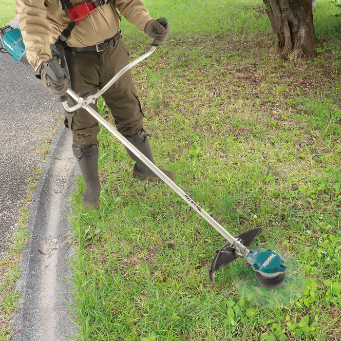 MAKITA UR002GZ01 Kosa do trawy XGT®